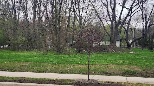 1945 N Olive St, South Bend, IN 46628