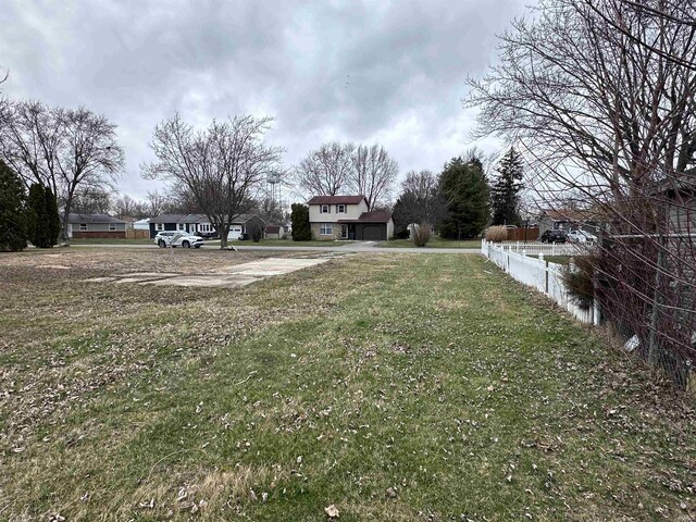 469 Indiana Ave, Parker City, IN 47368