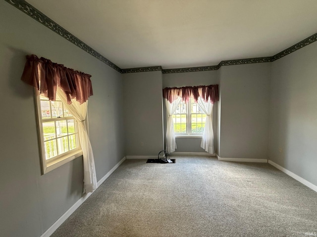 508 E Michigan St, Lagrange, IN 46761 - empty room featuring carpet and baseboards