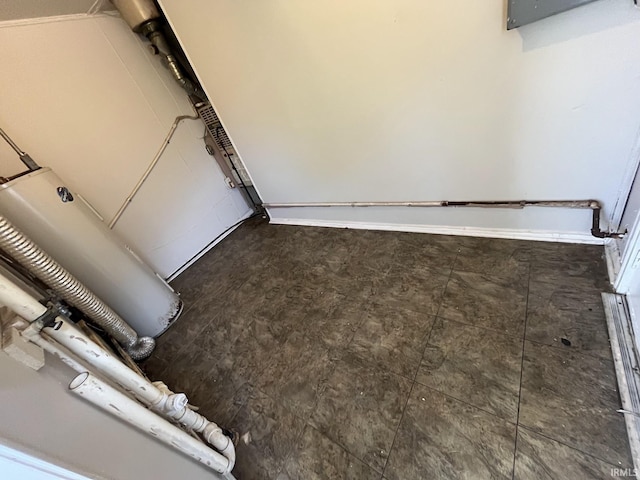 4323 Spatz Ave, Fort Wayne, IN 46806 - room details with baseboards