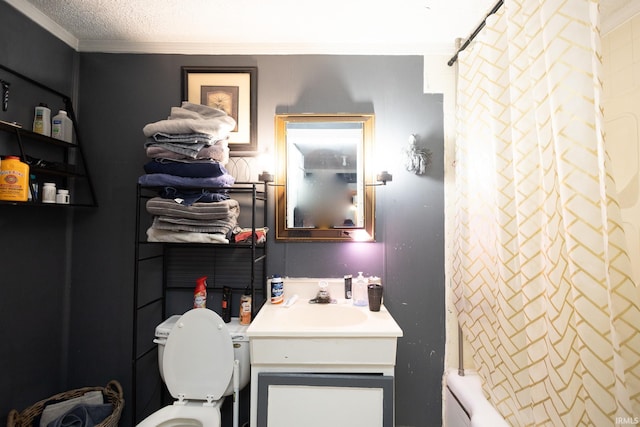 121 E Water St, Linden, IN 47955 - full bath featuring ornamental molding, toilet, and vanity