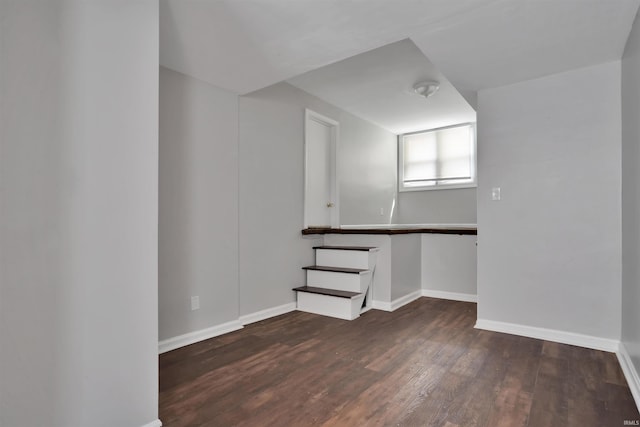 314 S Welworth Ave, Evansville, IN 47714 - empty room featuring dark wood finished floors and baseboards