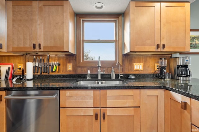1808 County Road 18th Rd, Waterloo, IN 46793 - kitchen featuring light brown cabinetry, a textured ceiling, a sink, and dishwasher