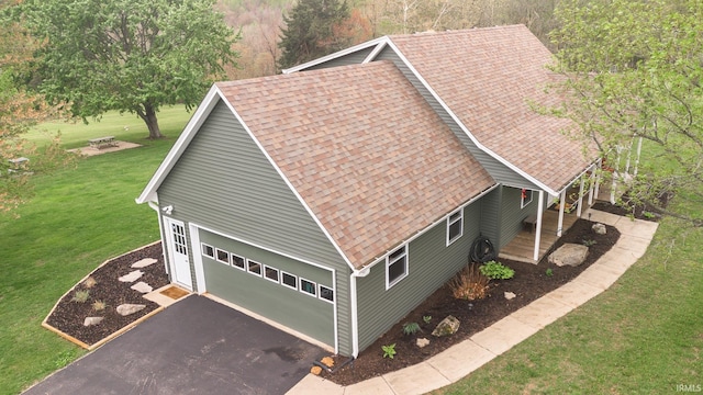 6021 N Timberline Dr, Bloomington, IN 47404 - drone / aerial view