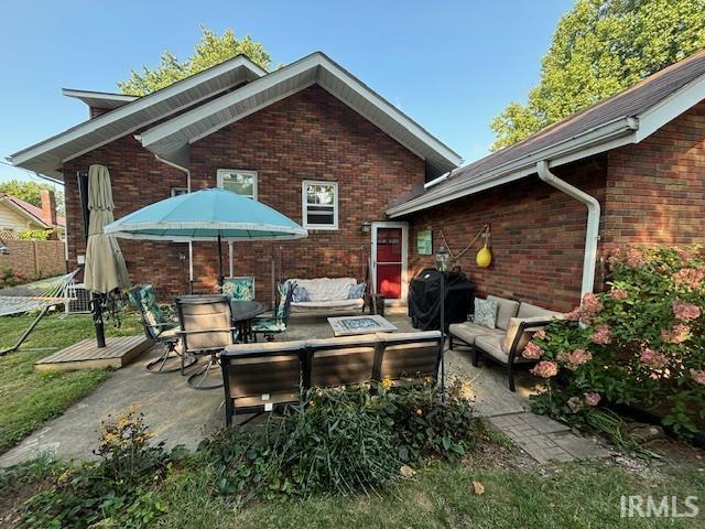 view of patio / terrace featuring outdoor lounge area