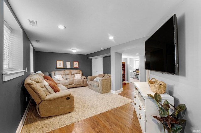 106 13th St, Winona Lake, IN 46590
