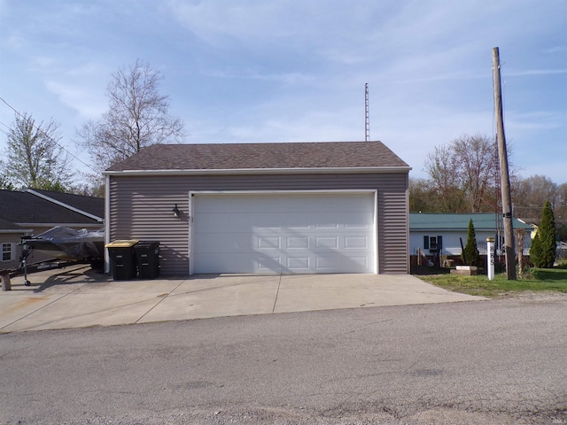 view of detached garage