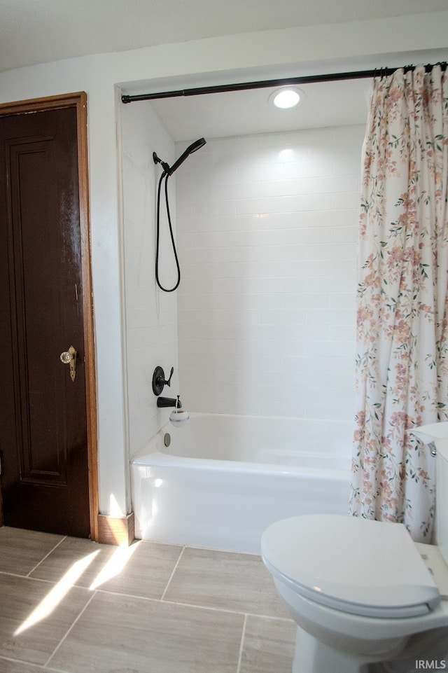 full bathroom with recessed lighting, toilet, and shower / bath combination with curtain