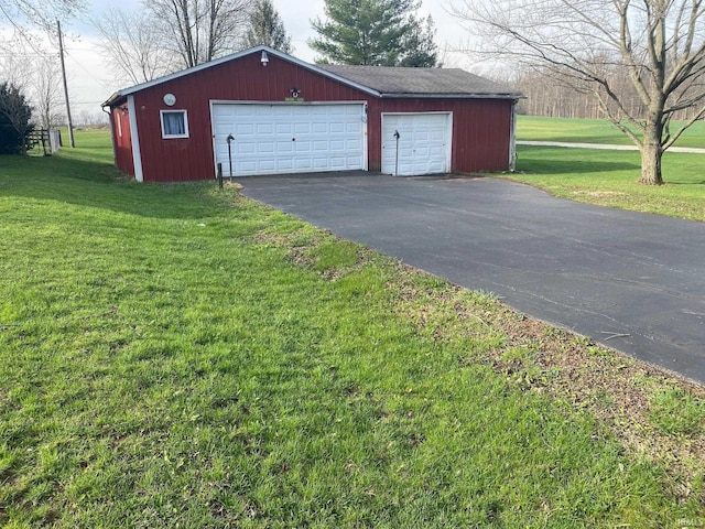 8441 E County Road 650 S, Selma, IN 47383 - view of detached garage
