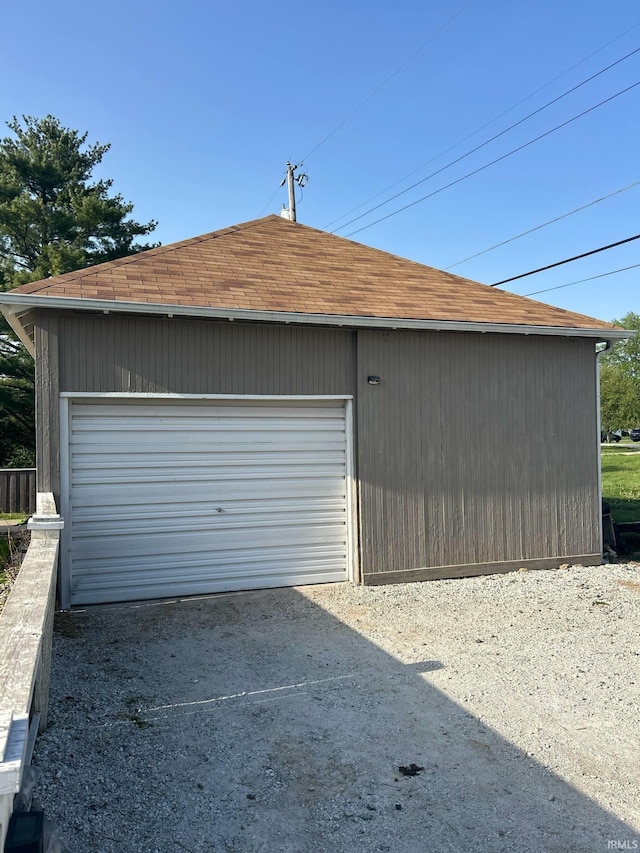 view of detached garage