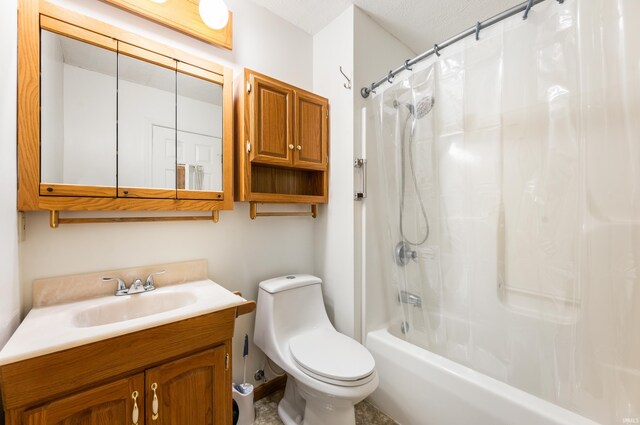 208 E Hickory Grove Rd, Hartford City, IN 47348 - bathroom featuring shower / bath combo with shower curtain, toilet, and vanity