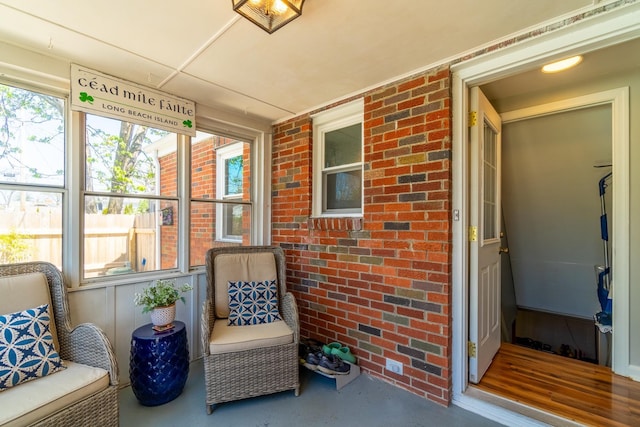 view of sunroom / solarium