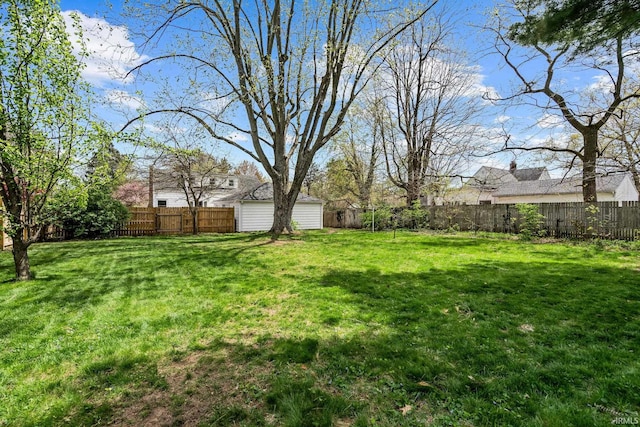 706 Ruse St, North Manchester, IN 46962 - view of yard with a fenced backyard