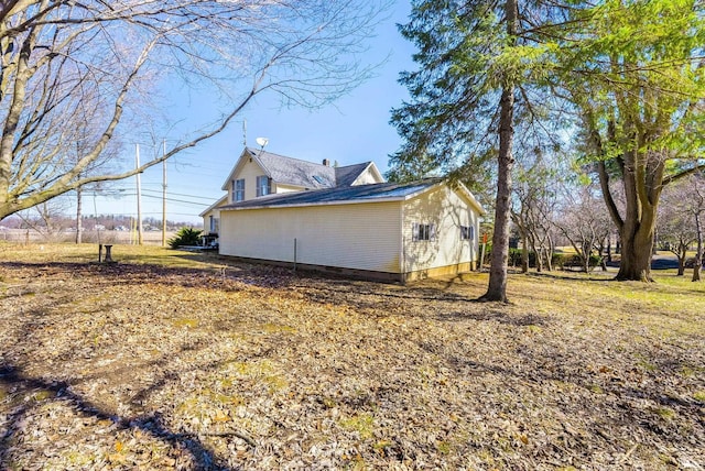 view of side of property