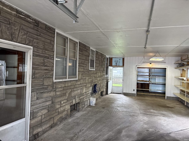 garage featuring covered porch