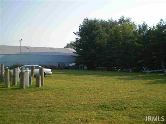 10035 N Turkey Creek Rd, Syracuse, IN 46567 - view of yard