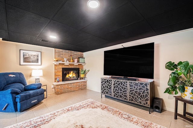 29130 County Road 22, Elkhart, IN 46517 - living room featuring visible vents, tile patterned flooring, a fireplace, baseboards, and recessed lighting