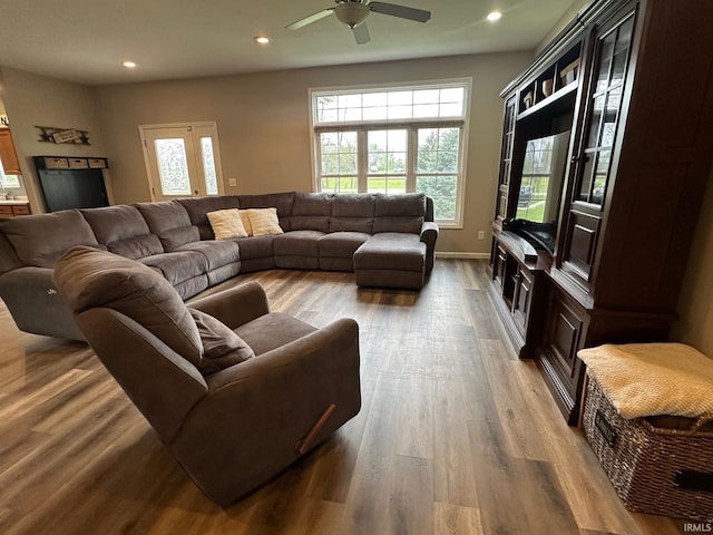 8679 E 850th St, New Carlisle, IN 46552 - living room featuring recessed lighting, a ceiling fan, baseboards, and wood finished floors