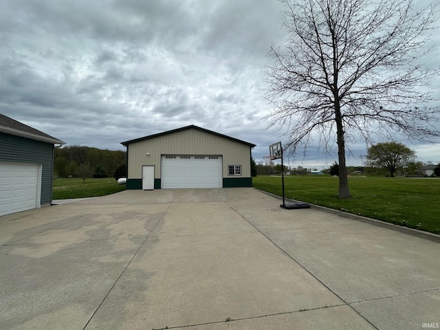 8679 E 850th St, New Carlisle, IN 46552 - view of detached garage