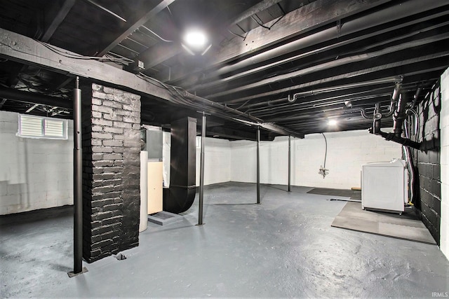 714 S 25th St, South Bend, IN 46615 - below grade area with washer / dryer