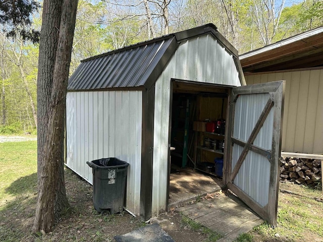 2340 W County Rd 550 S, Paoli, IN 47454 - view of shed