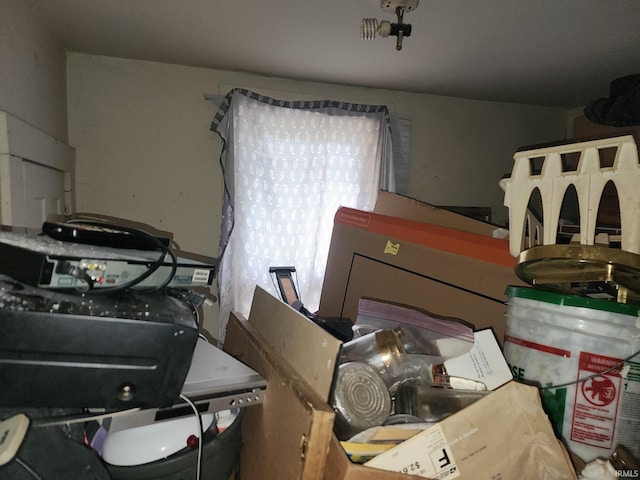 1217 Smead St, Logansport, IN 46947 - interior space