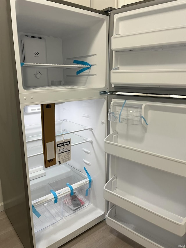 1134 N Iowa St, South Bend, IN 46628 - interior details featuring fridge