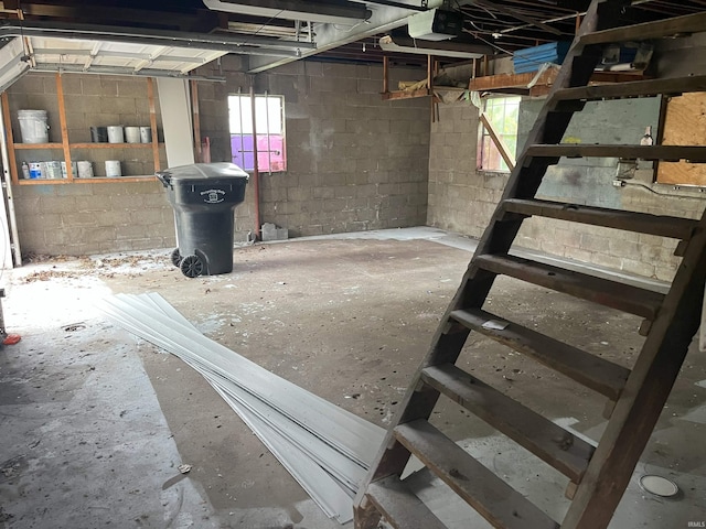 1134 N Iowa St, South Bend, IN 46628 - basement with concrete block wall