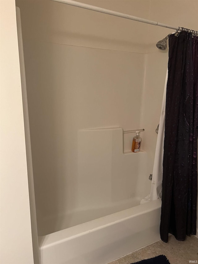 full bathroom featuring shower / tub combo