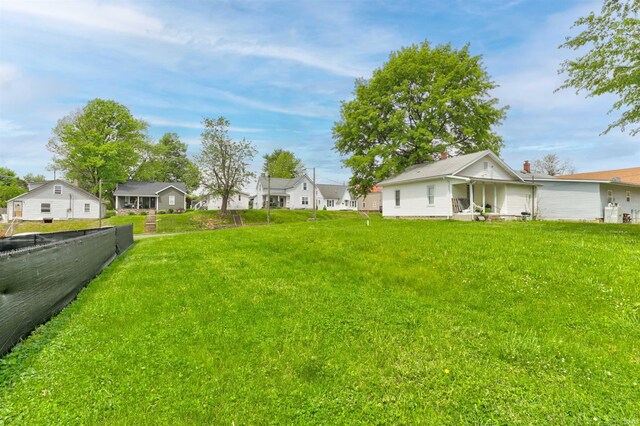 422 13th St, Tell City, IN 47586