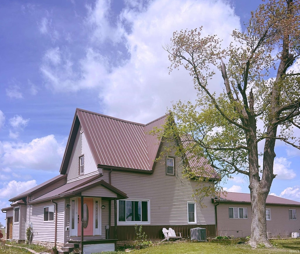1938 N 100 E Rd, Bluffton, IN 46714 - exterior space with central AC and metal roof