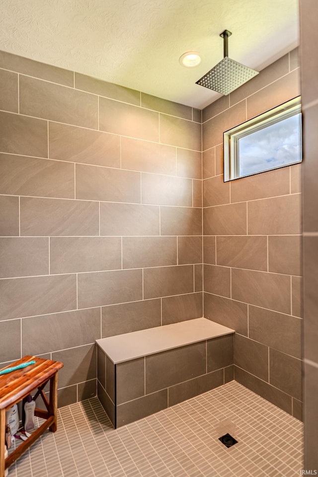 4663 Beringer Dr, Lafayette, IN 47909 - bathroom with tiled shower and tile patterned flooring