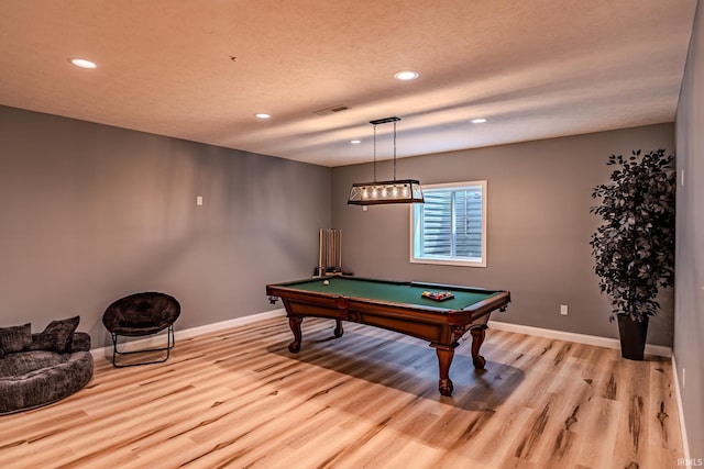 4663 Beringer Dr, Lafayette, IN 47909 - game room with pool table, recessed lighting, baseboards, light wood finished floors, and visible vents