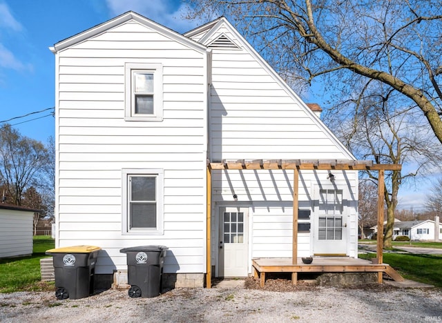 2819 Witchwood Dr, Fort Wayne, IN 46809 - back of house with a pergola