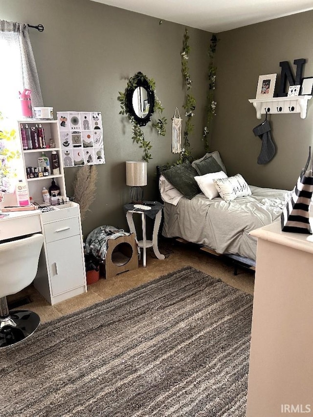 bedroom featuring carpet flooring