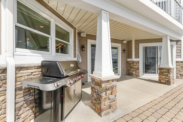 275 Ln 101 Hamilton Lk, Hamilton, IN 46742 - view of patio / terrace with a porch and grilling area