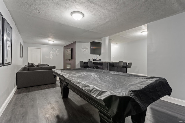 29930 Prairieview Farms Blvd, Elkhart, IN 46514 - recreation room with a textured ceiling, baseboards, wet bar, billiards, and wood finished floors