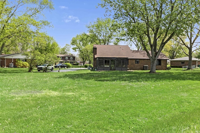 4231 N Conner Dr, Marion, IN 46952 - view of yard with a sunroom