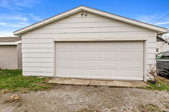view of detached garage