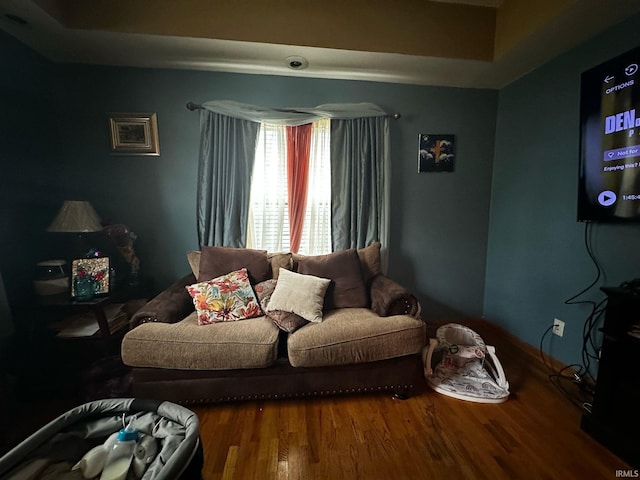 733 W Garfield Ave, Elkhart, IN 46516 - living room with wood finished floors