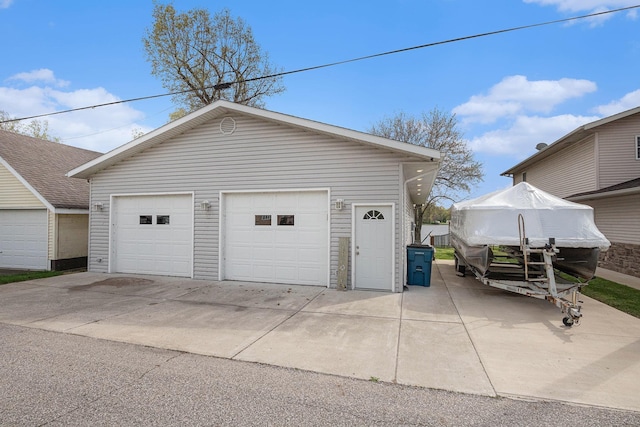 view of detached garage