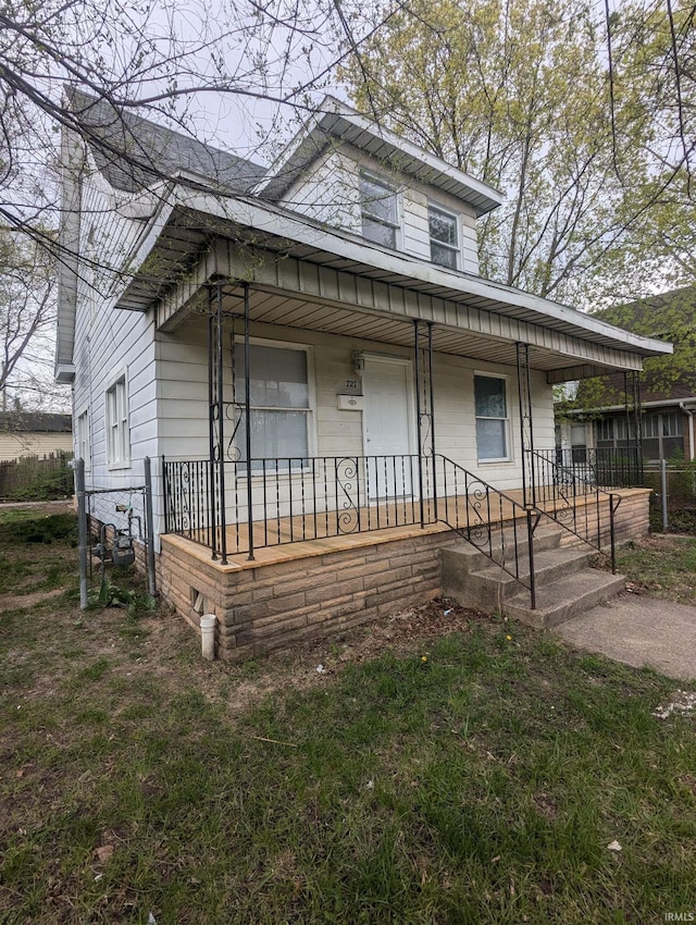 view of front of property featuring a porch