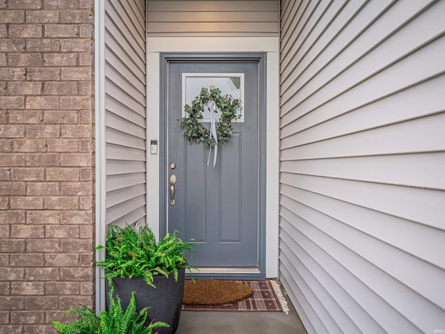 view of property entrance
