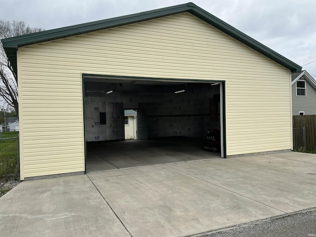 view of detached garage