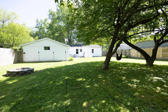 1732 Marbo Ave, Evansville, IN 47714 - view of yard featuring an outdoor fire pit
