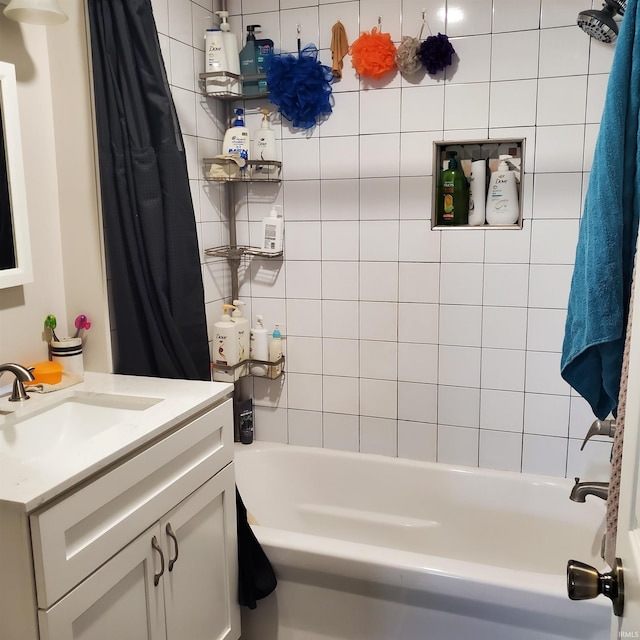 1202 Magnolia Ave, Frankfort, IN 46401 - full bath with vanity and shower / bath combo