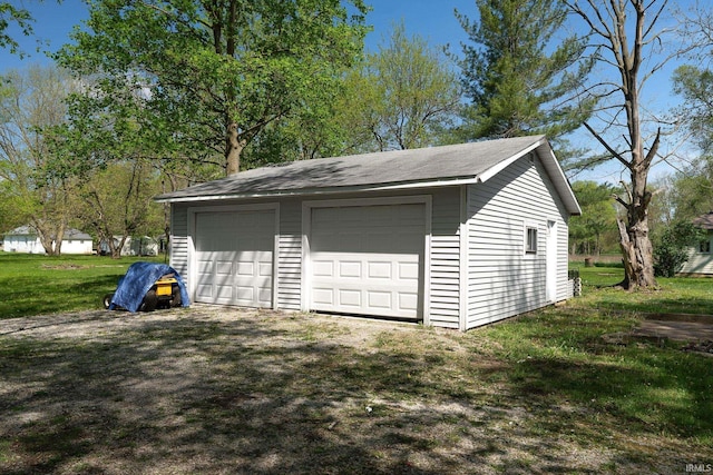 view of detached garage