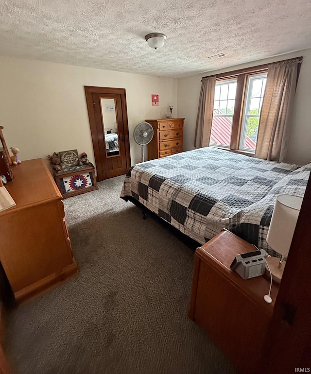 110 W Elnora St, Odon, IN 47562 - bedroom featuring carpet floors and a textured ceiling