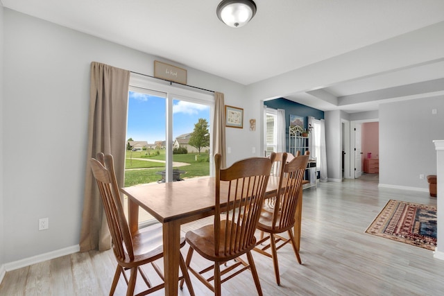 13726 Hamilton Meadows Ln, Fort Wayne, IN 46814 - dining area with light wood-style flooring and baseboards