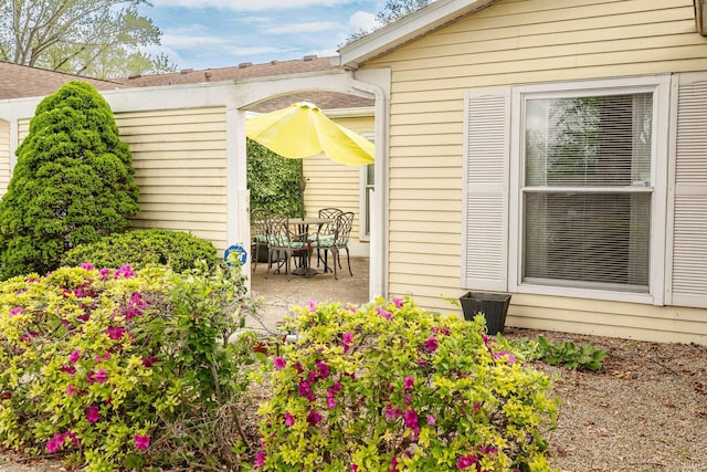 1005 E Buckingham Dr, Bloomington, IN 47401 - view of patio